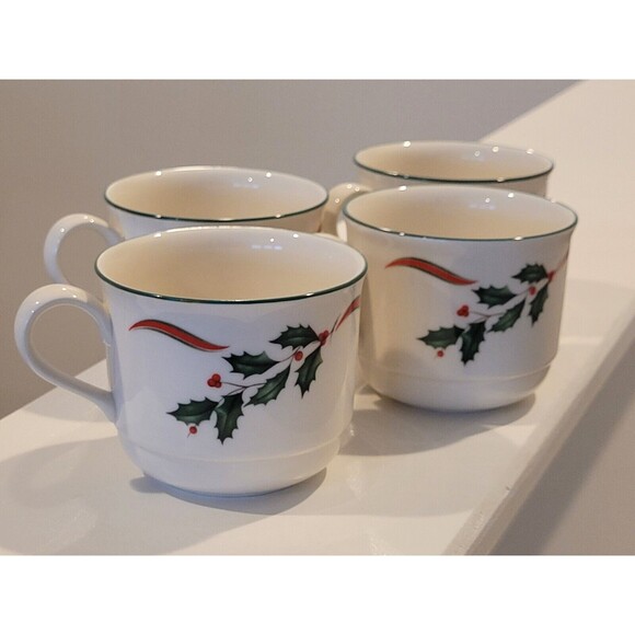 Lenox Country Holly Tea Cups Set of 4 -Made In USA - Picture 1 of 6
